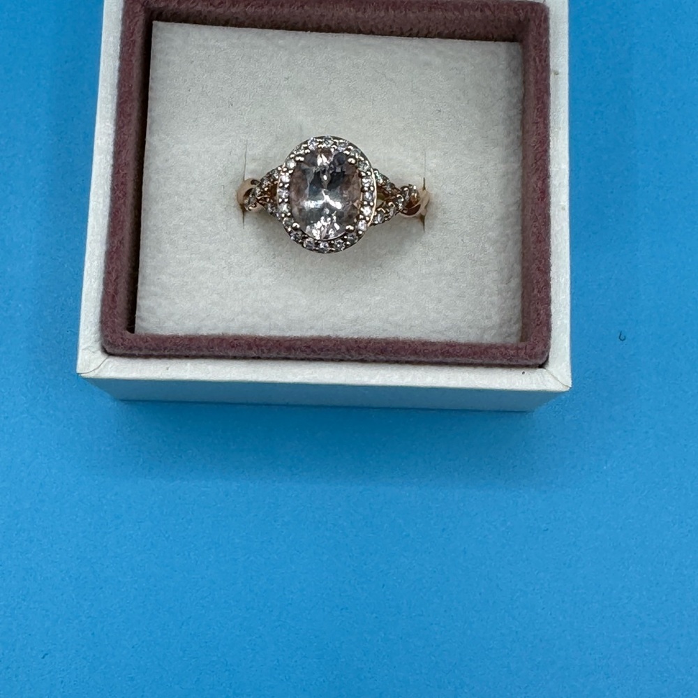 14k Rose Gold morganite and Diamond Ring